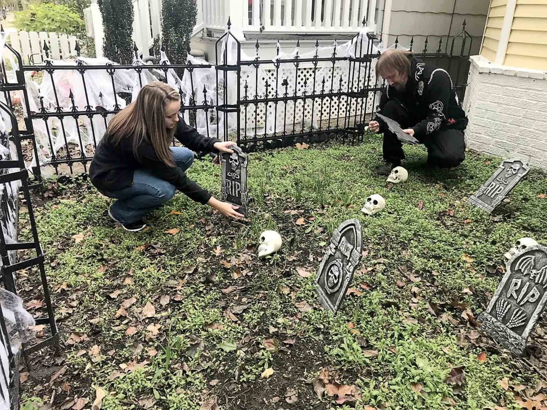 Marietta residents love decorating for Halloween News, Sports, Jobs News and Sentinel